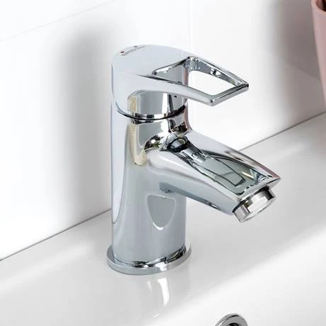 Bristan - Smile Contemporary Basin Mixer w/ Clicker Waste - Chrome - SM-BAS-C 4 Bristan - Smile Contemporary Basin Mixer w/ Clicker Waste - Chrome - SM-BAS-C - Image 2